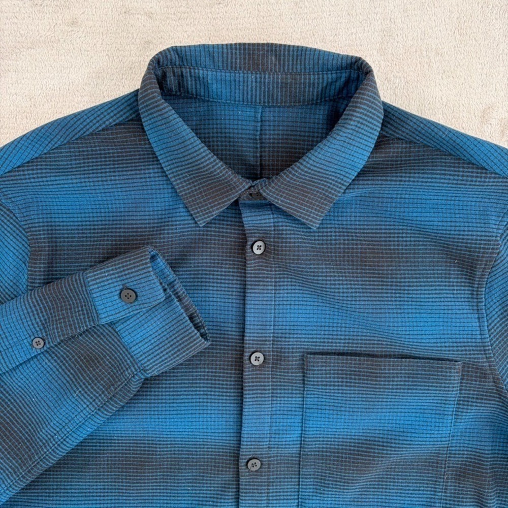 Lululemon Masons Peak Flannel Flannel Shirt Blue Plaid Men Medium No Tag $118